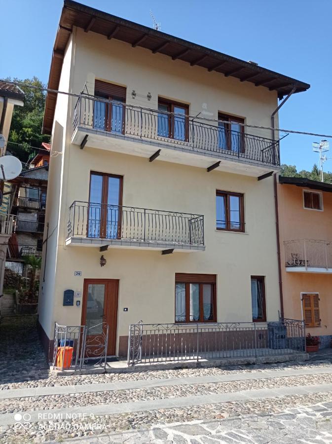 Da Nonna Pina Apartamento Cossogno Exterior foto